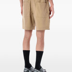 Pantaloncini a pieghe con cintura in beige And wander - uomo 