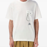 T-shirt con tasca a patta in bianco And wander - uomo 