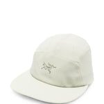 Cappello con logo in verde 