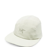 Cappello con logo in verde 