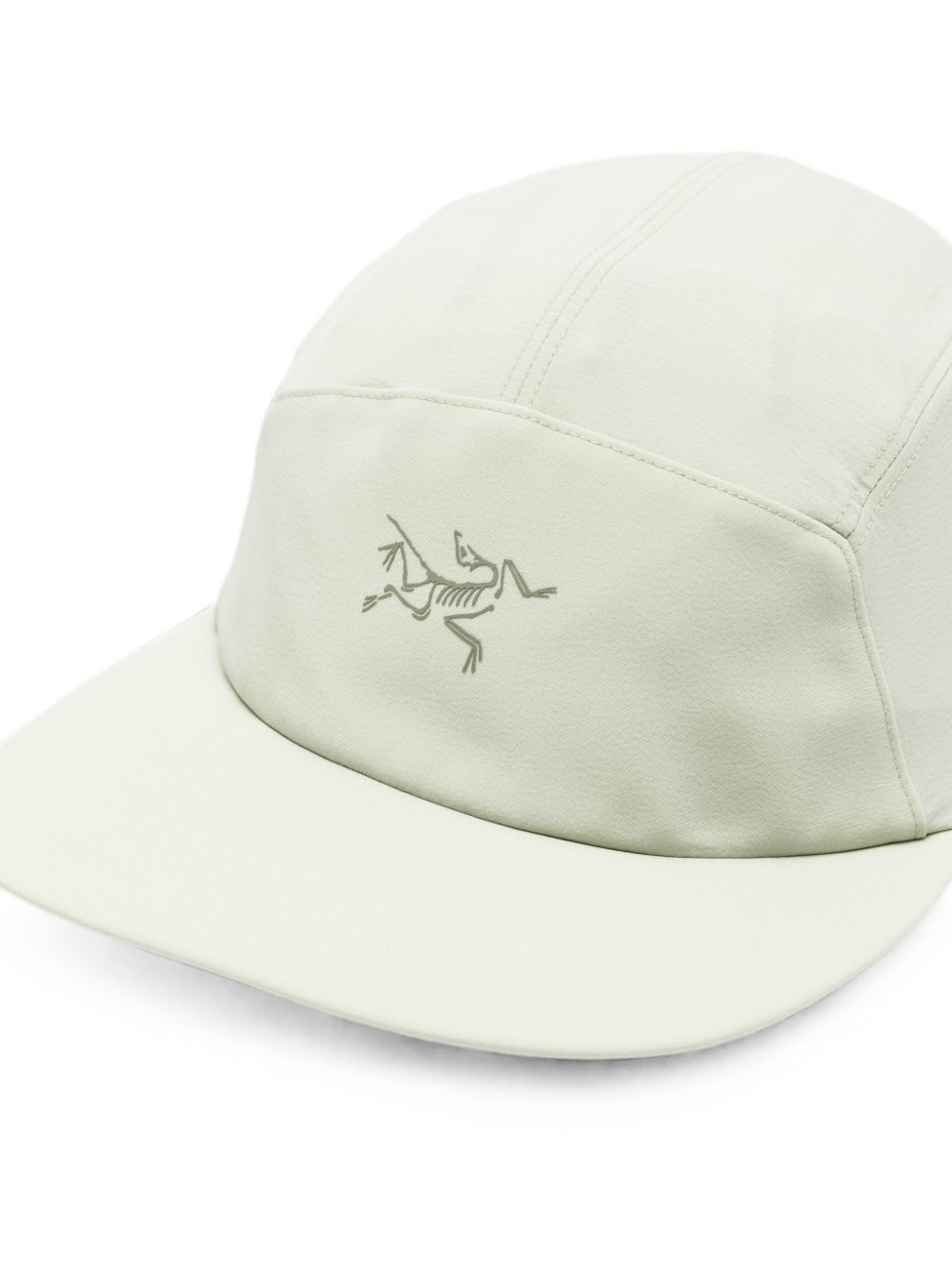 Cappello con logo in verde 