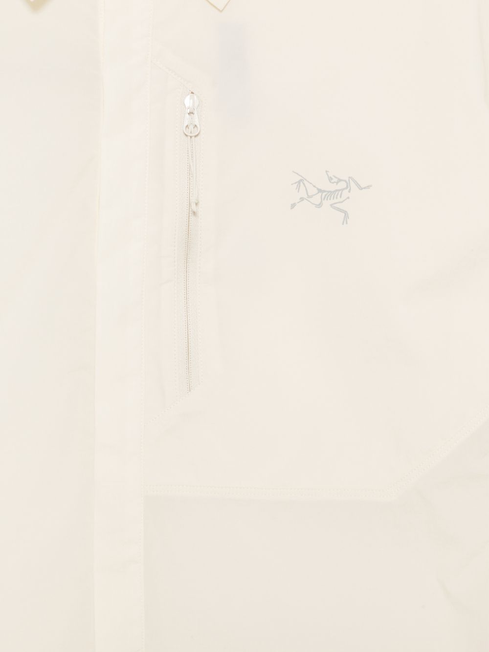 Camicia con stampa col logo in avorio Arc'teryx - uomo 