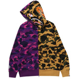Felpa con zip intera e motivo mimetico con squalo in viola A bathing ape - uomo 