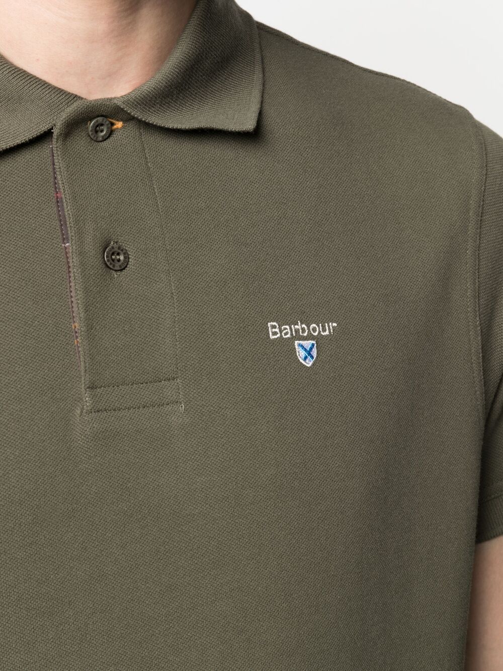 Polo con ricamo in verde oliva - BARBOUR uomo 