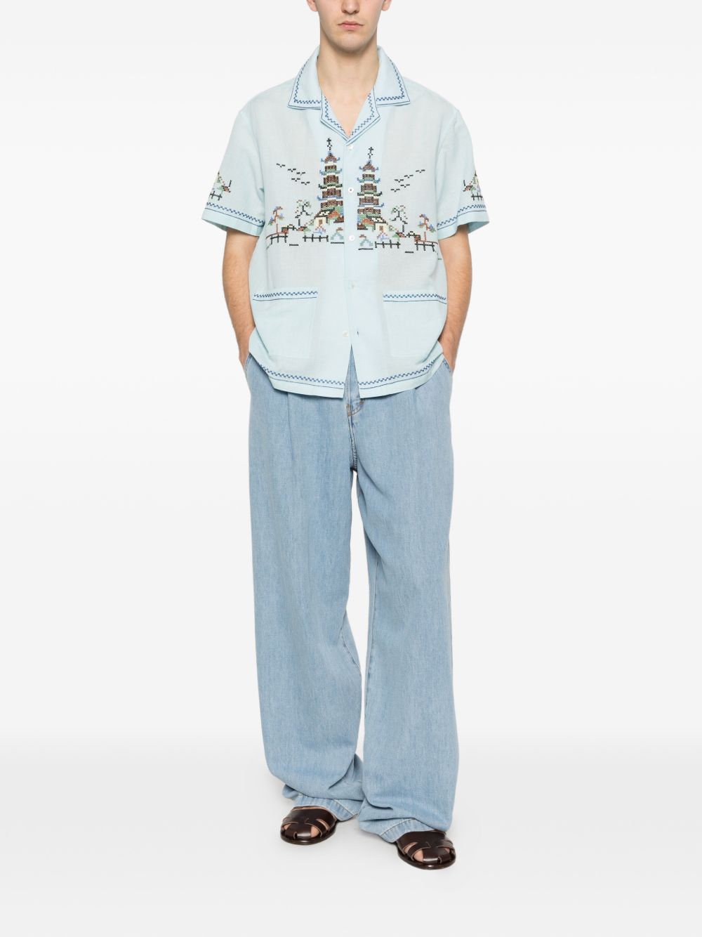 Camicia ricamata in azzurro Baziszt - uomo 