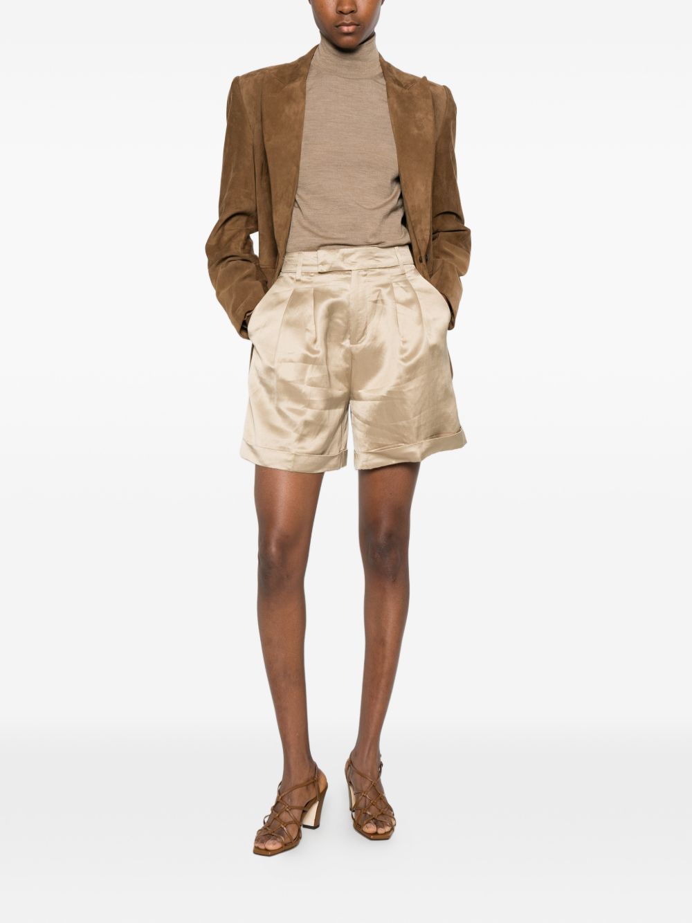 Shorts satinati i con risvolto Isablelaw in beige Briglia 1949 - donna 