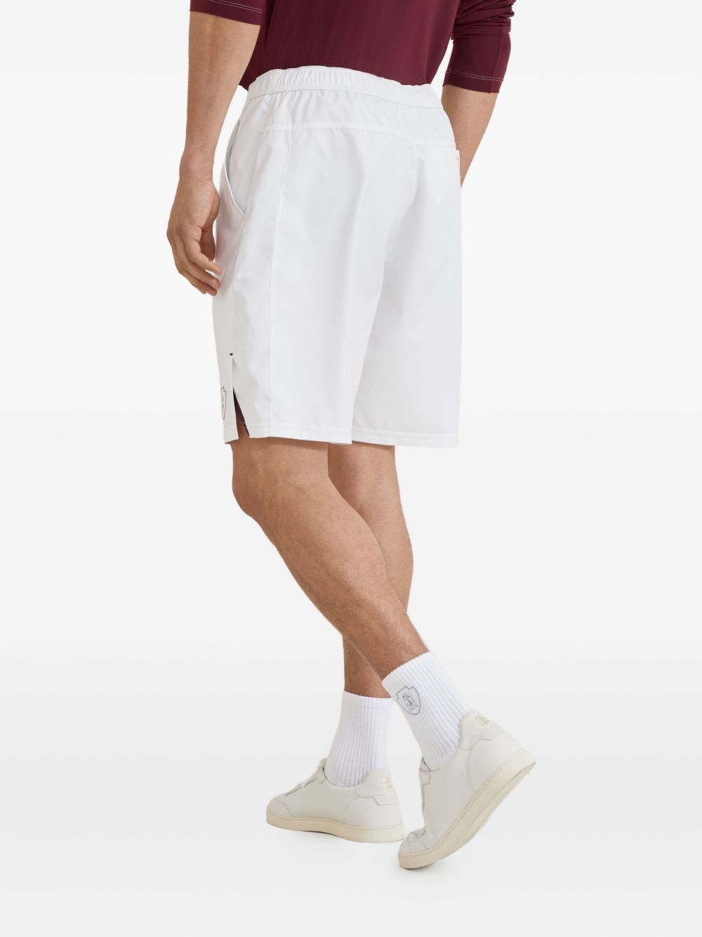 Shorts con vita elasticizzata in bianco 