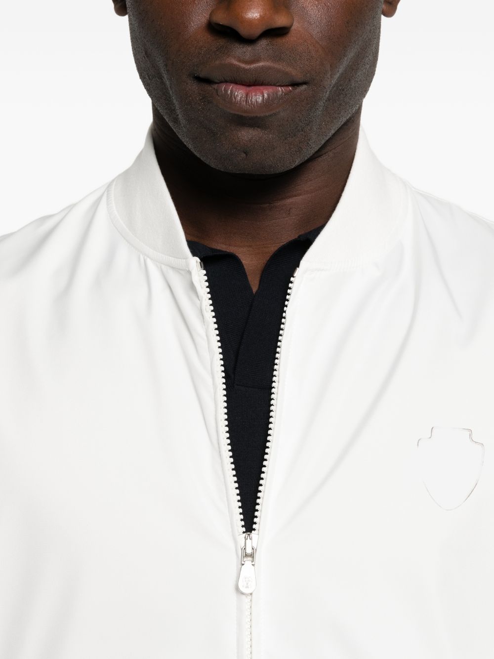 Gilet con dettaglio logo in bianco Brunello cucinelli - uomo 