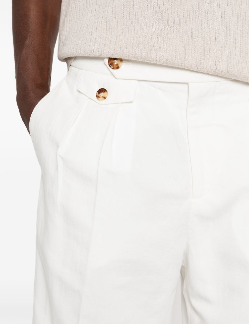 Pantaloncini con bottoni in bianco Brunello cucinelli - uomo 