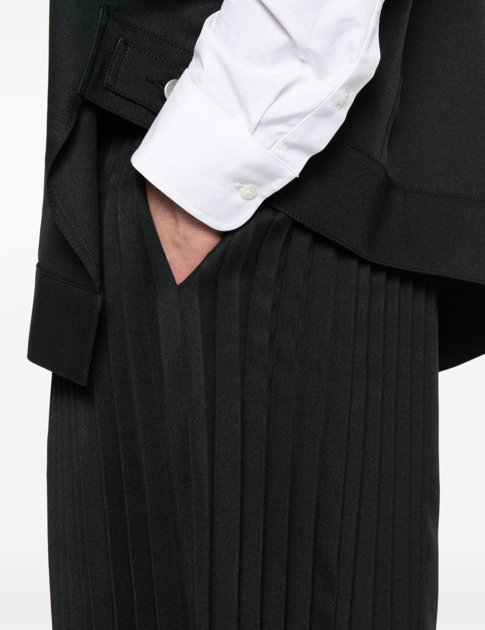 Bermuda con bettaglio plissettato in nero Comme Des Garçons Black - unisex 