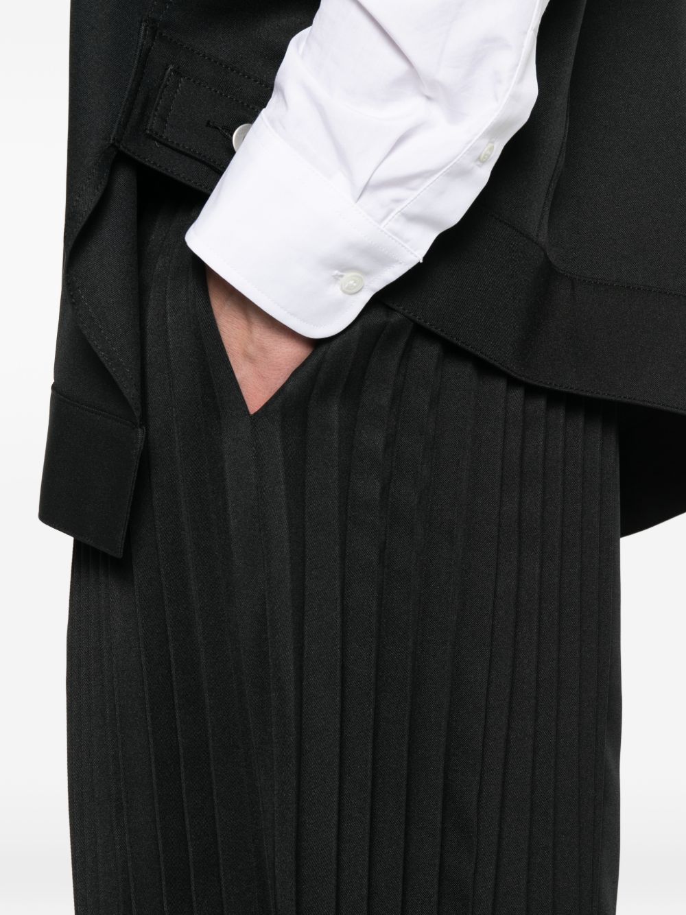 Bermuda con bettaglio plissettato in nero Comme Des Garçons Black - unisex 