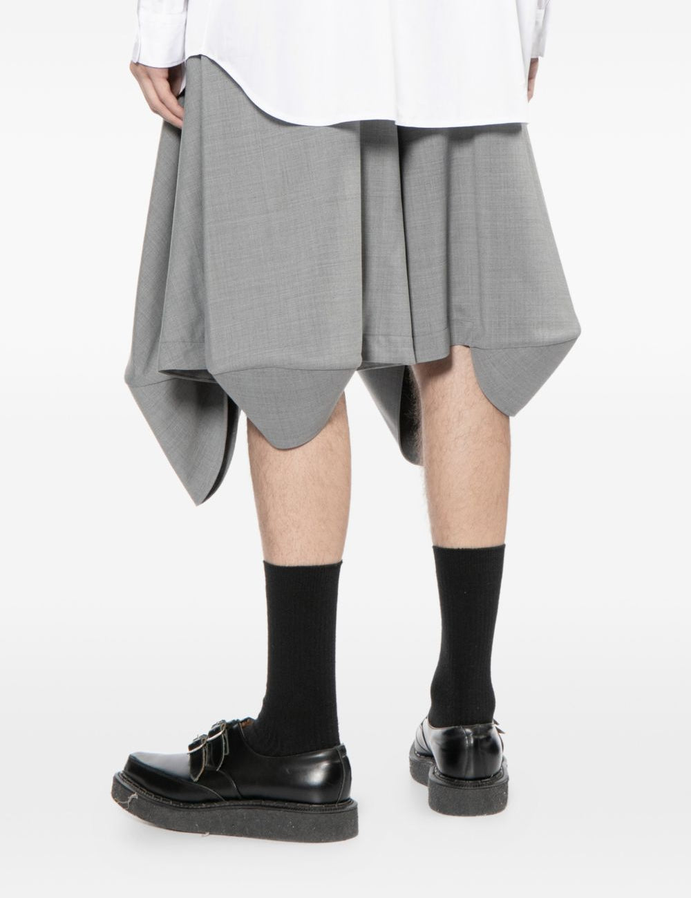 Bermuda con risvolto in grigio COMME DES GARCONS HOMME PLUS - uomo 