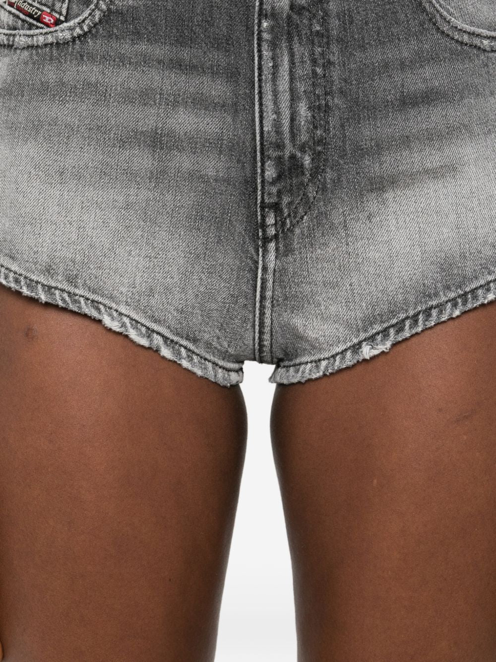 Shorts in denim con cut-out de-lunar in grigio Diesel - donna 
