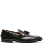 Mocassini con nappa in nero Doucal's - uomo 