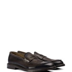 Mocassini in pelle in nero Doucal's - uomo 