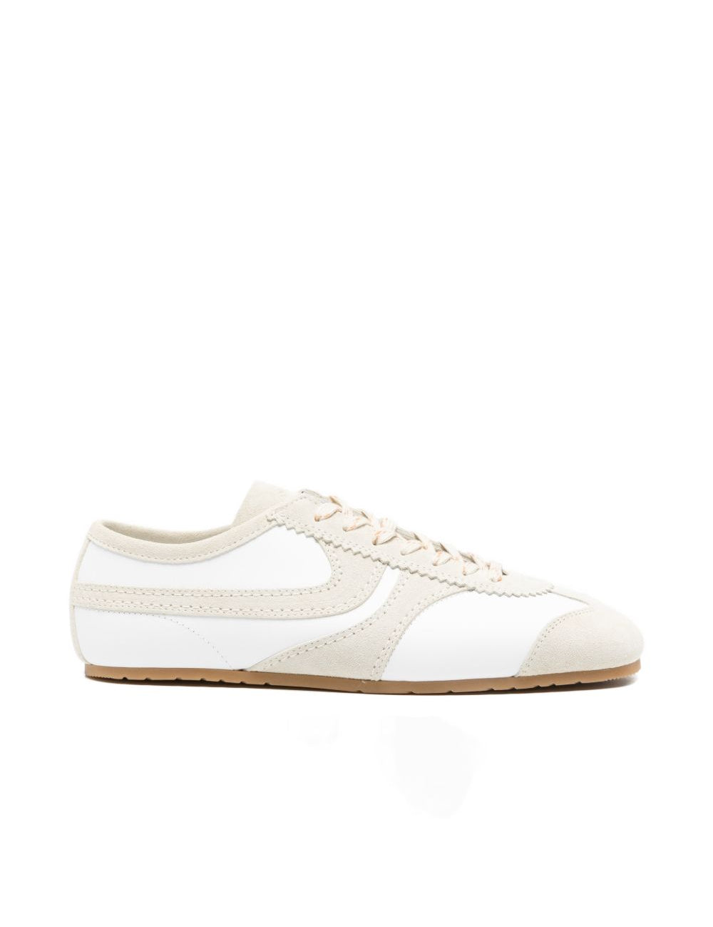 Sneakers con pannelli in bianco 