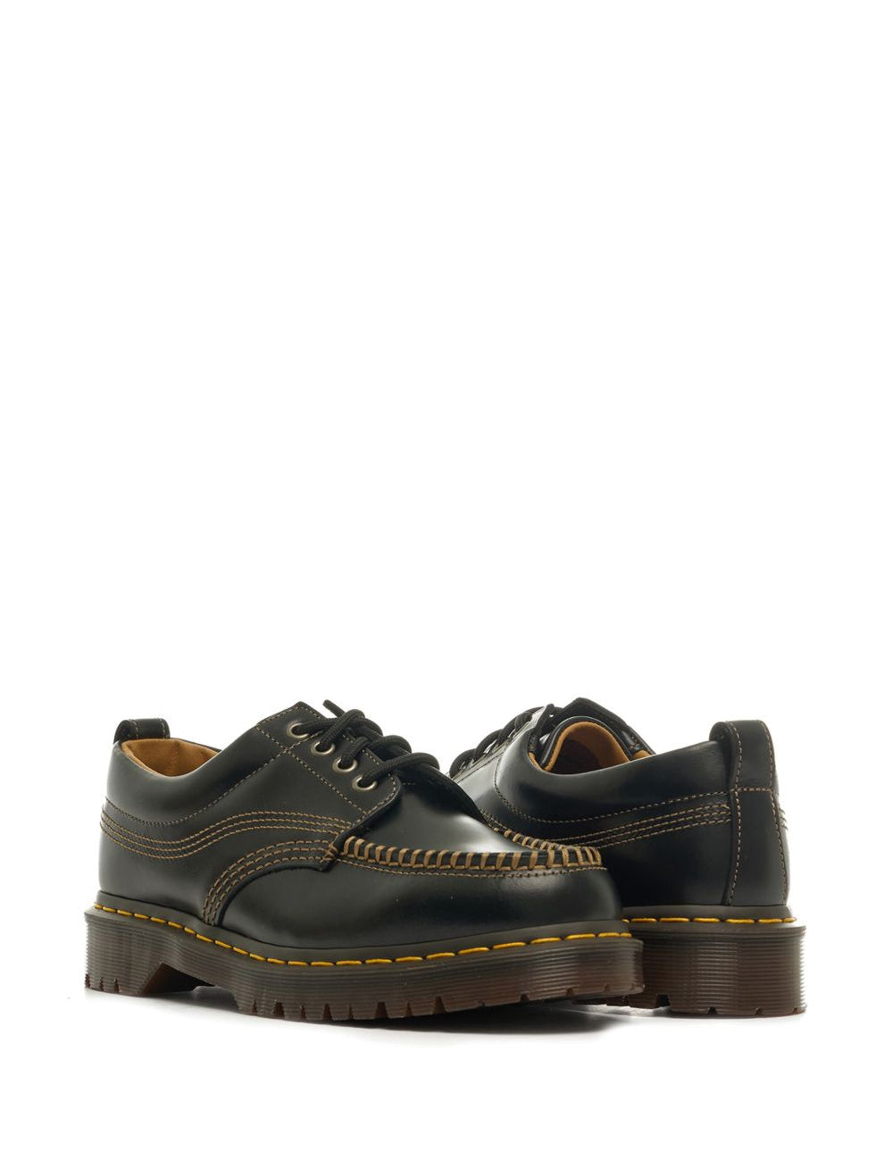 Derby Lowell in nero Dr. Martens - uomo 