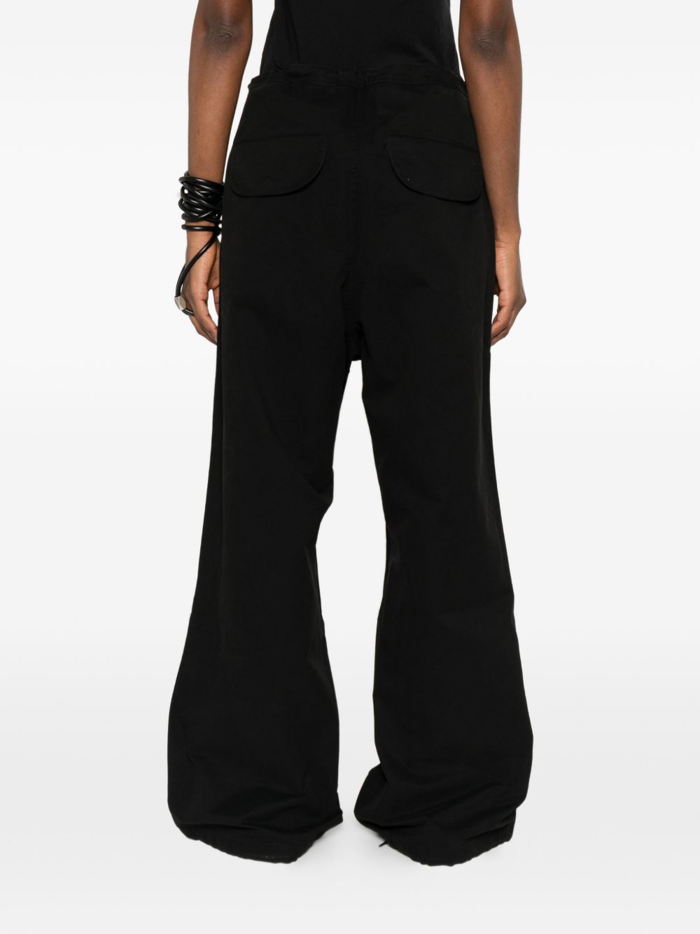Pantaloni cargo con coulisse in nero Entire studios - unisex 