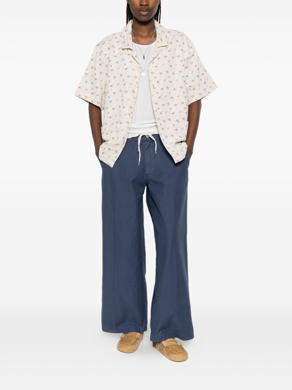 Pantaloni con passanti per cintura in blu Erl - unisex 