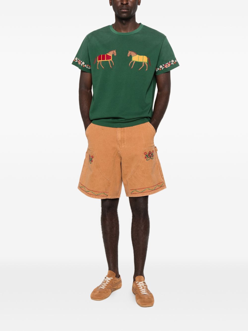 T-shirt con cavallo ricamato in verde Found - uomo 