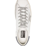Sneakers Super-Star con effetto vissuto in bianco Golden goose - uomo 