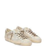 Sneakers Superstar in pelle in avorio Golden goose - donna 