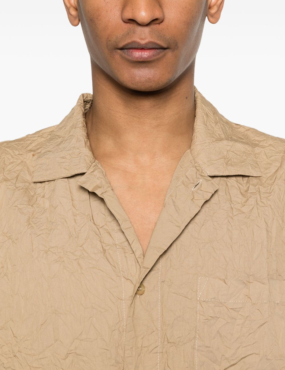 T-shirt con taschino in beige Gongdid design - uomo 