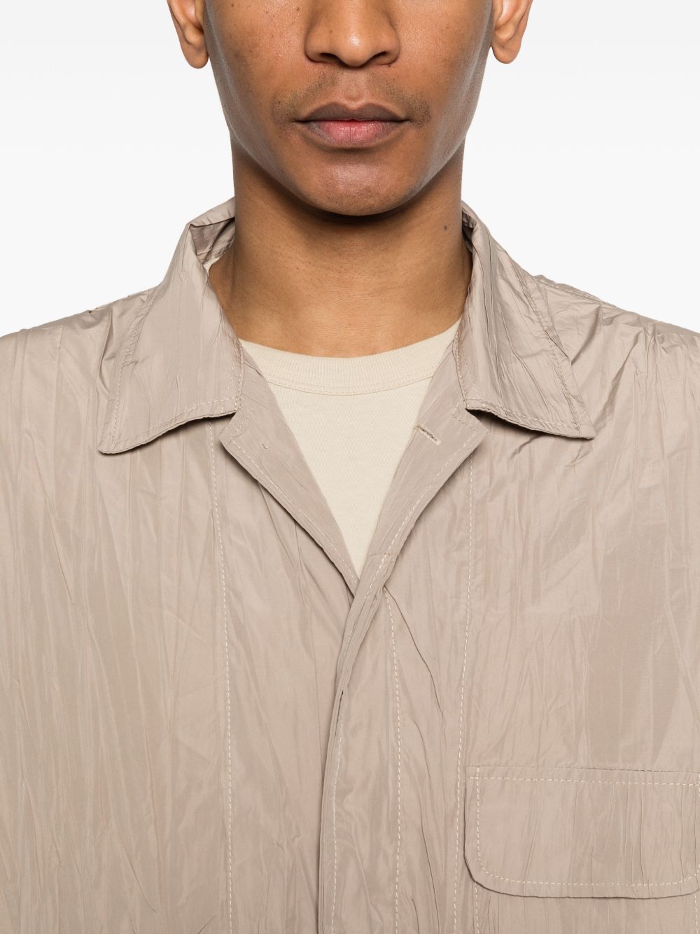 Giacca con effetto stropicciato in beige GONGDID DESIGN - uomo 