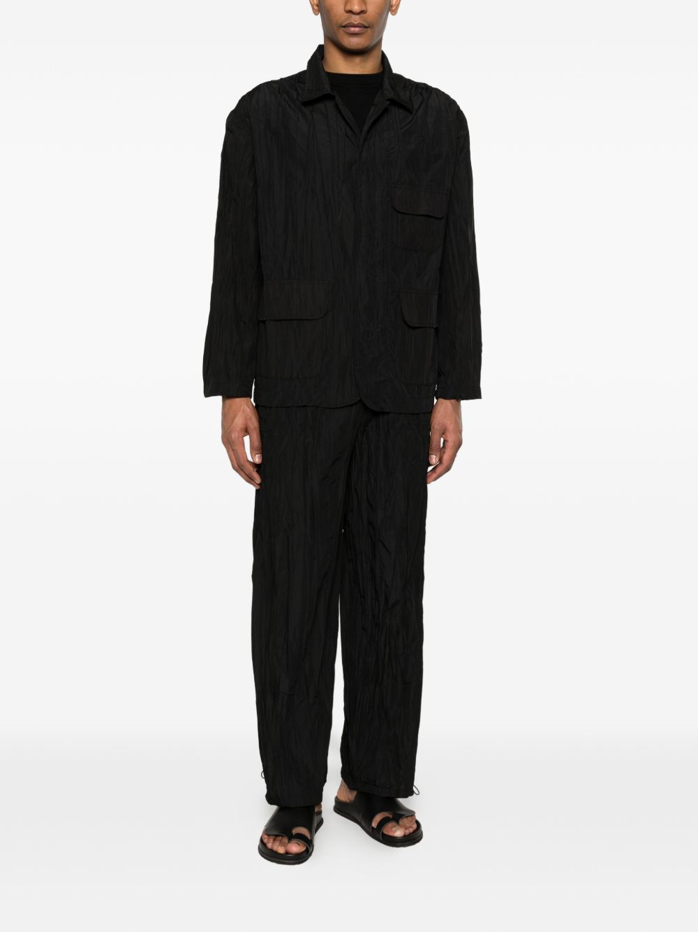 Giacca con effetto stropicciato in nero GONGDID DESIGN - uomo 