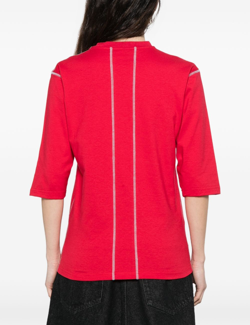T-shirt a manica corta con impunture in rosso Gr10k - donna 