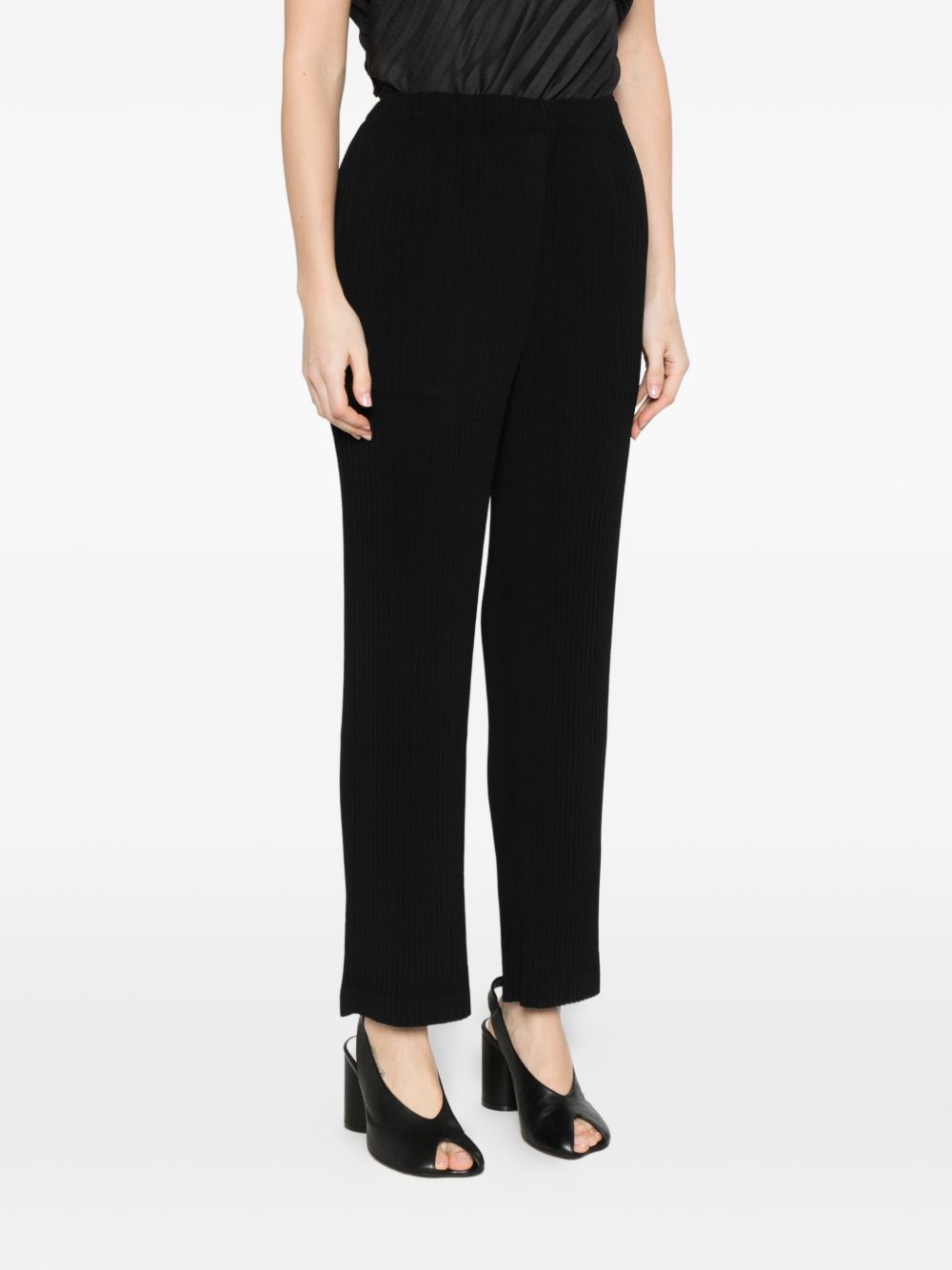Pantaloni con pieghe in nero Issey miyake  - donna 