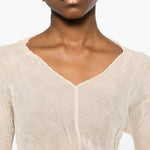Top a maniche lunghe con design plissettato in avorio Issey miyake  - donna 