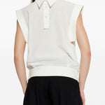 Camicia smanicata con colletto classico in bianco - Issey Miyake 
