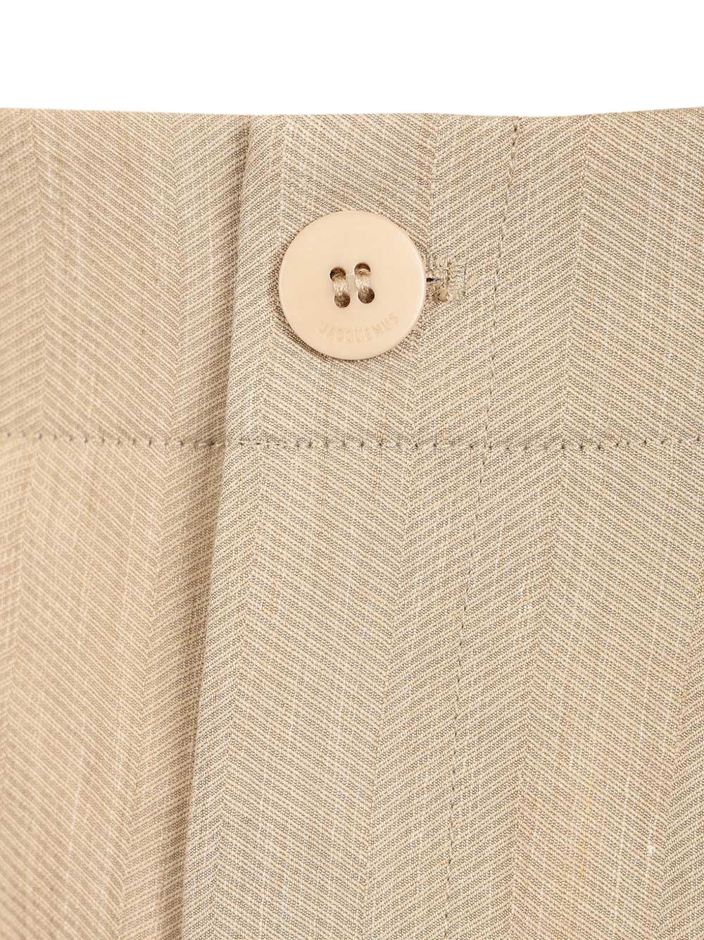 Pantaloncini al ginocchio in beige Jacquemus - uomo 