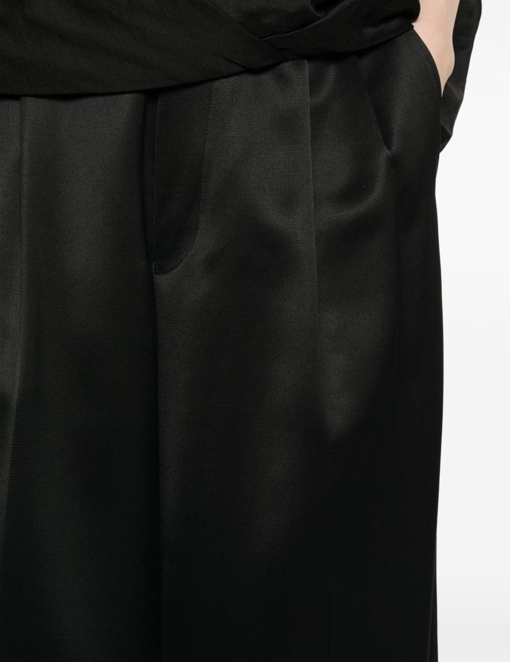 Pantaloni con risvolto in nero Junya watanabe - donna 