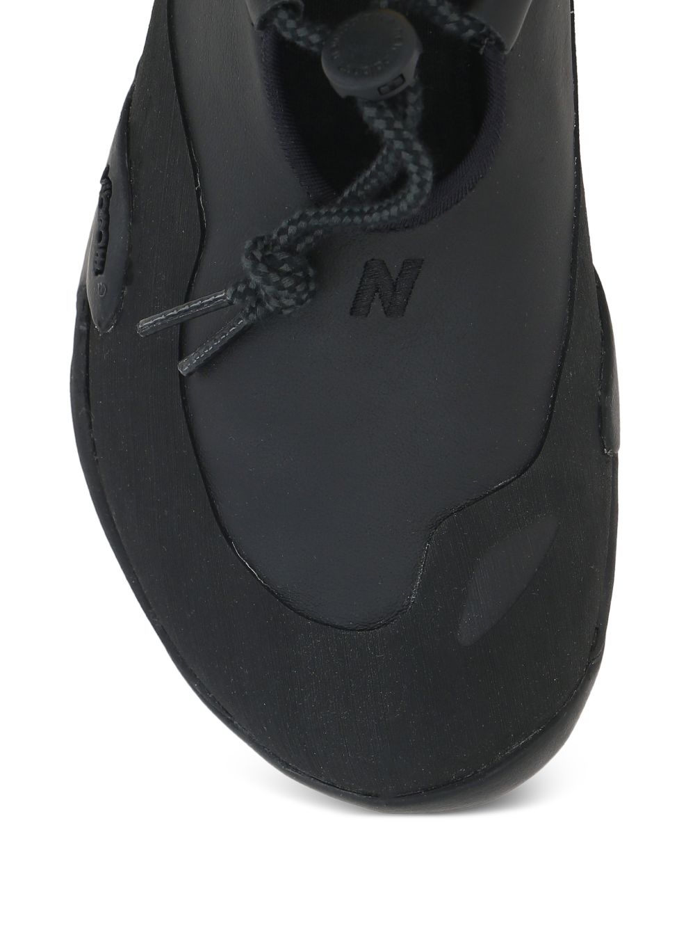 Sneakers con coulisse mt10 in nero 