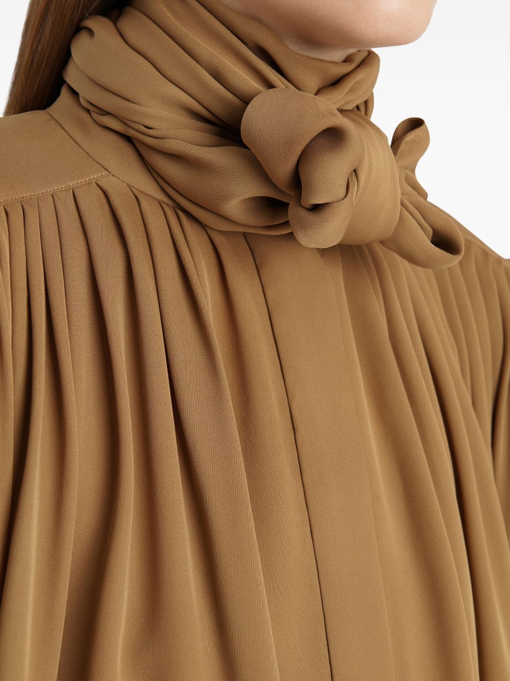 Blusa vali in seta in marrone Khaite - donna 