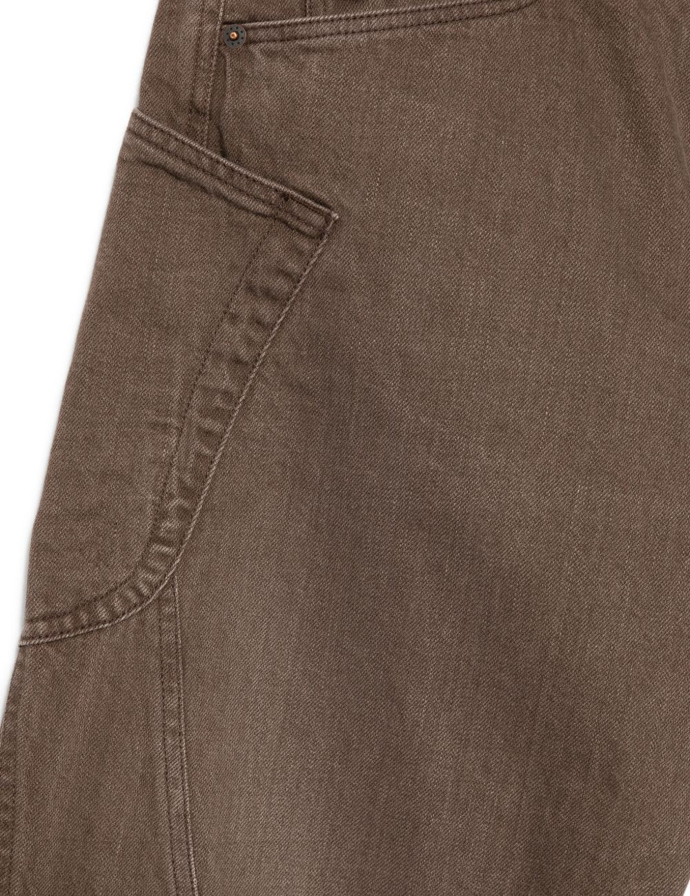 Jeans a gamba dritta con design a pannelli in marrone Khoki - uomo 