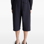 Shorts cargo con coulisse in nero Lemaire - uomo 