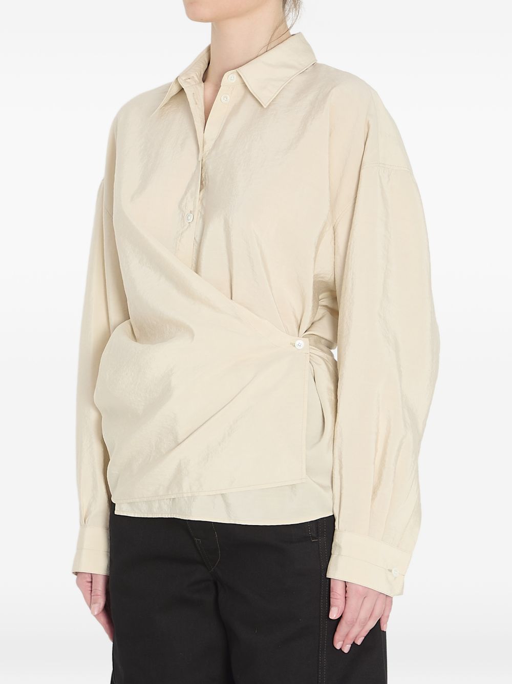 Camicia con chiusura laterale in beige Lemaire - donna 