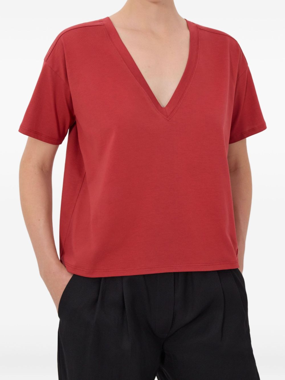T-shirt Faaa Lds con scollo a V in rosso Loulou de saison - donna 