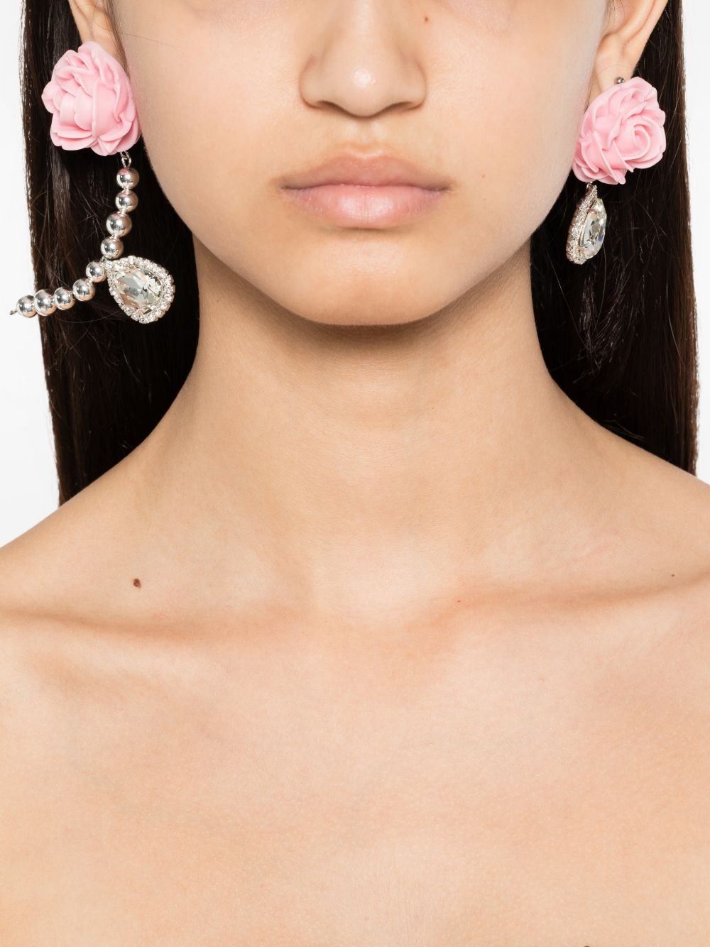 Orecchini con dettagli floreali con cristalli in rosa Magda butrym - donna 