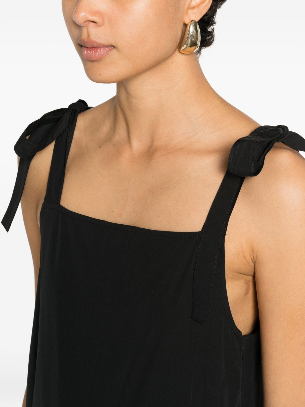 Tuta a gamba ampia con allacciatura agguati in nero Maxmara weekend - donna 