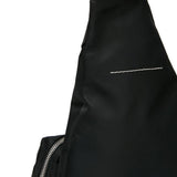Borsa a tracolla asimmetrica con zip in nero Mm6 maison margiela - donna 