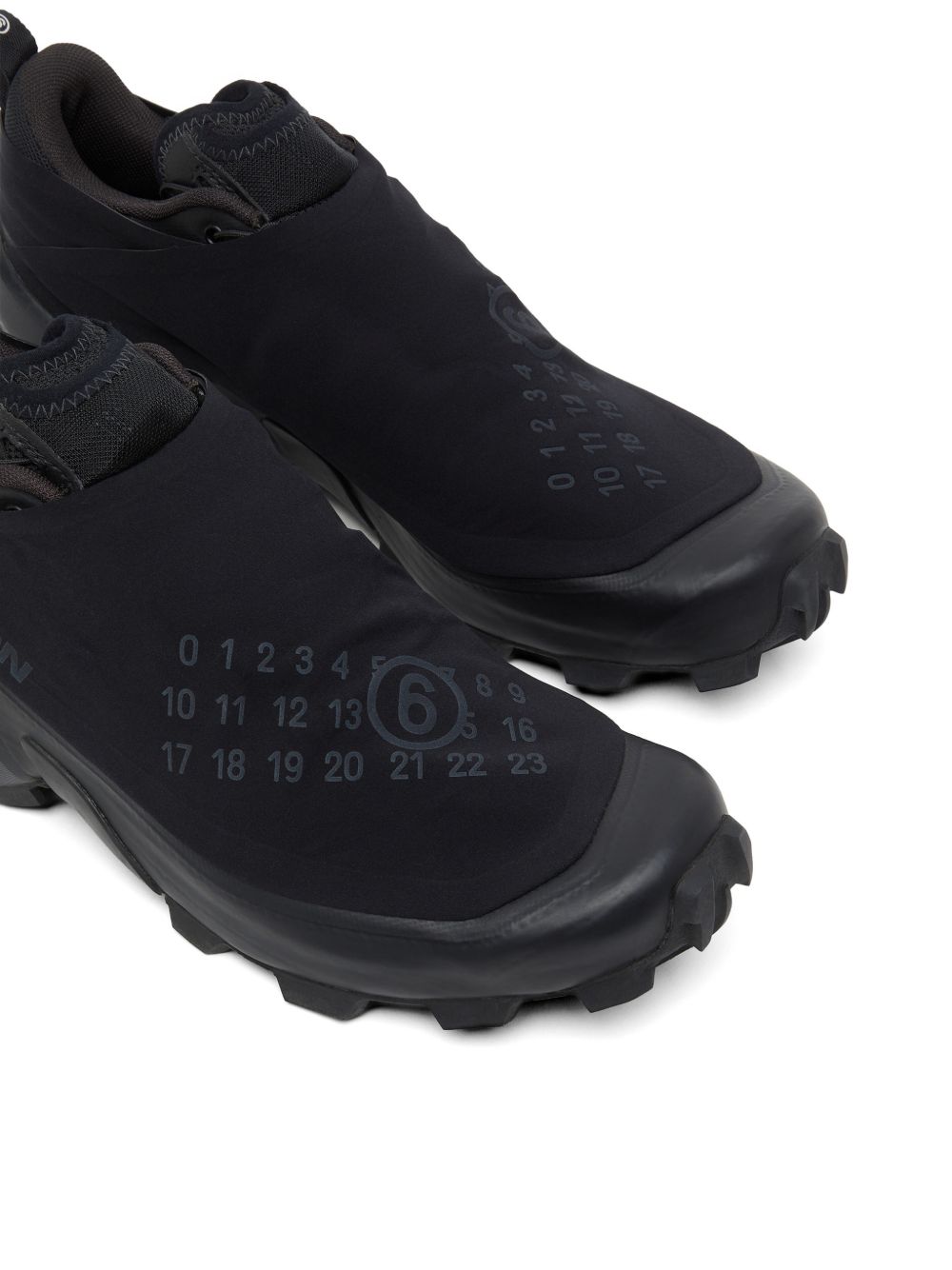 Sneakers Cross Dust in nero Mm6 x salomon - uomo 