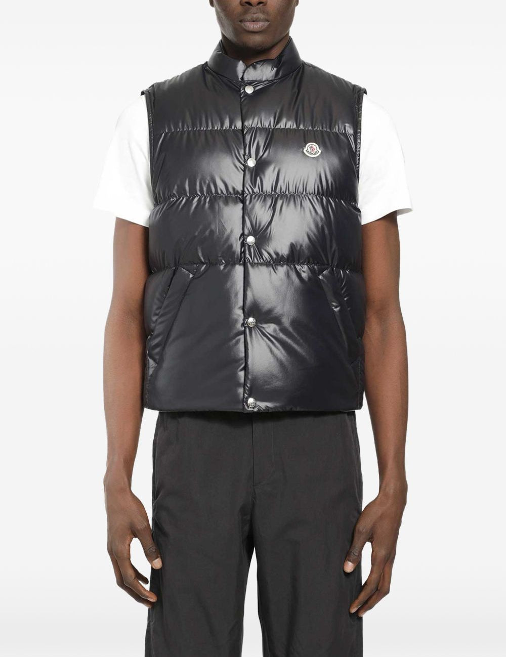 Gilet imbottito con bottoni in blu Moncler - uomo 