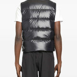 Gilet imbottito con bottoni in blu Moncler - uomo 