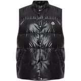 Gilet imbottito con patch logo in nero Moncler - uomo 