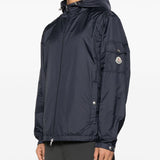 Giacca Etiache con cappuccio in blu Moncler - uomo 