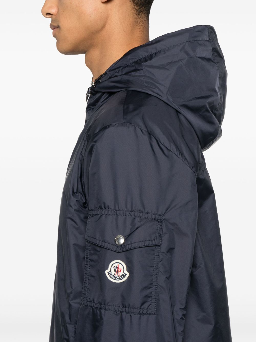 Giacca Etiache con cappuccio in blu Moncler - uomo 